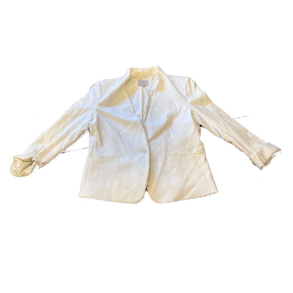 Ann Taylor Loft size 14 white classic blazer, one button